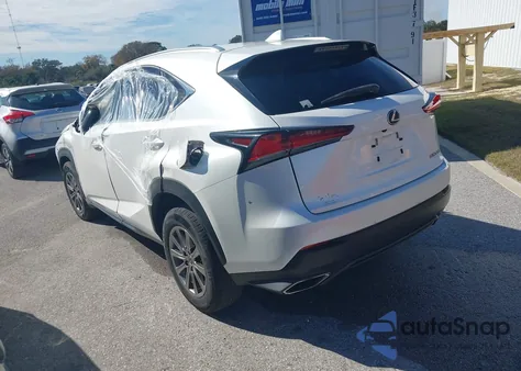 2018 Lexus Nx 300 z USA, uszkodzony, nr VIN JTJYARBZ7J2092243